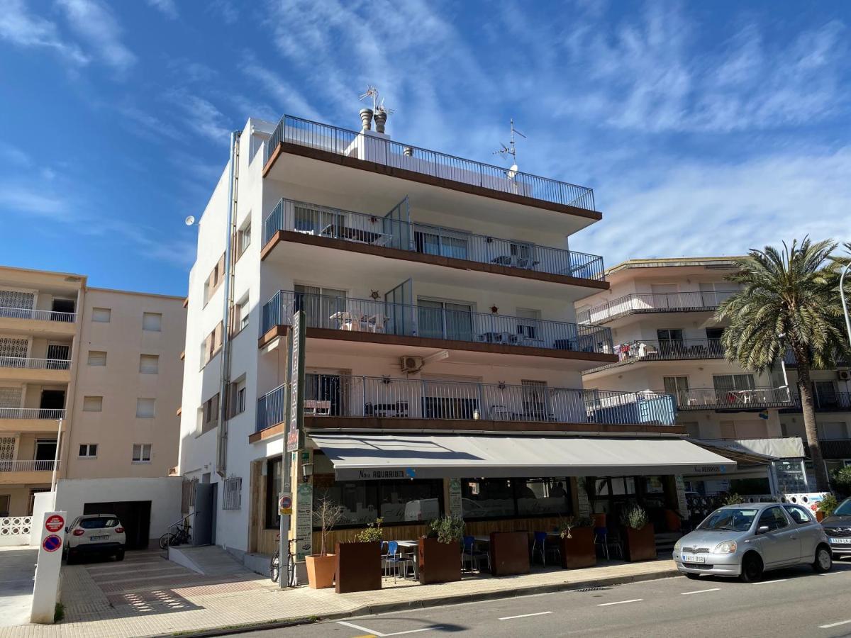 Apartamentos Aquarium. 150 Metros Playa. Roses Exterior photo